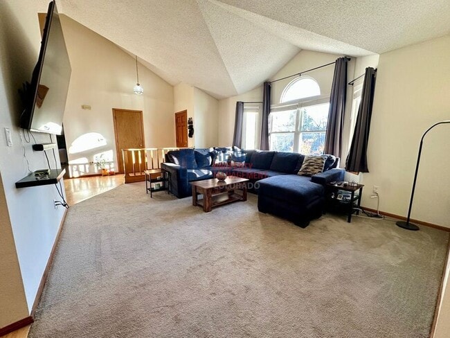 Foto del edificio - 19907 E Crestline Pl