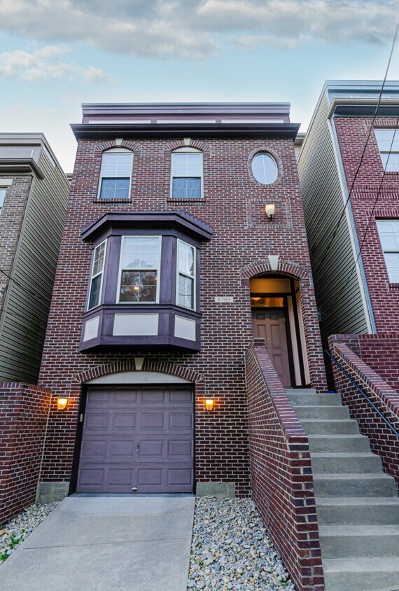 Foto principal - 1795 Sycamore St