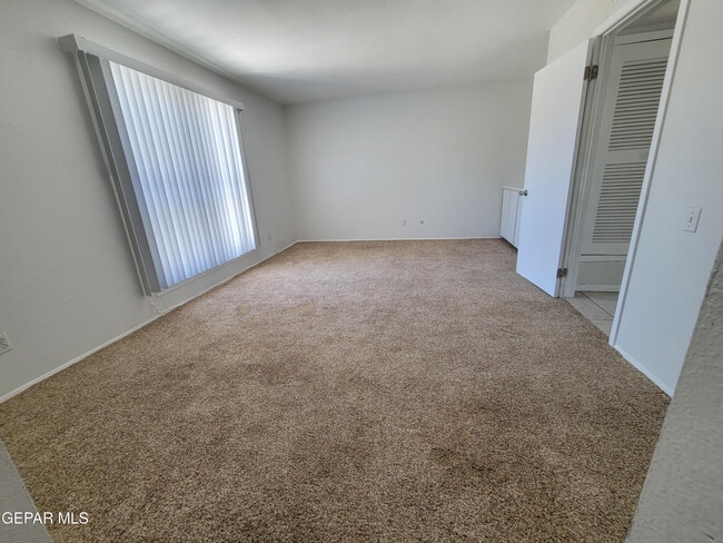 Building Photo - 336 Villa Canto St