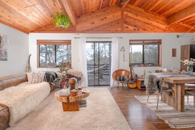 Building Photo - Modern 2 Bd + Bonus Room & 1.5 Ba. A-Frame...