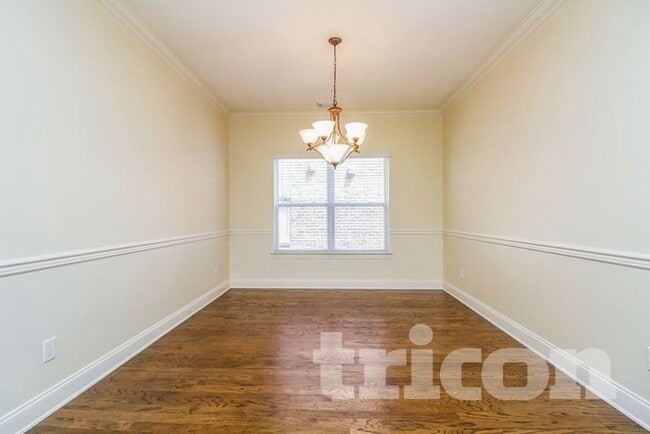 Building Photo - 3388 Redmon Hill