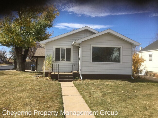 Building Photo - 2 br, 2 bath House - 3502 McComb Ave.