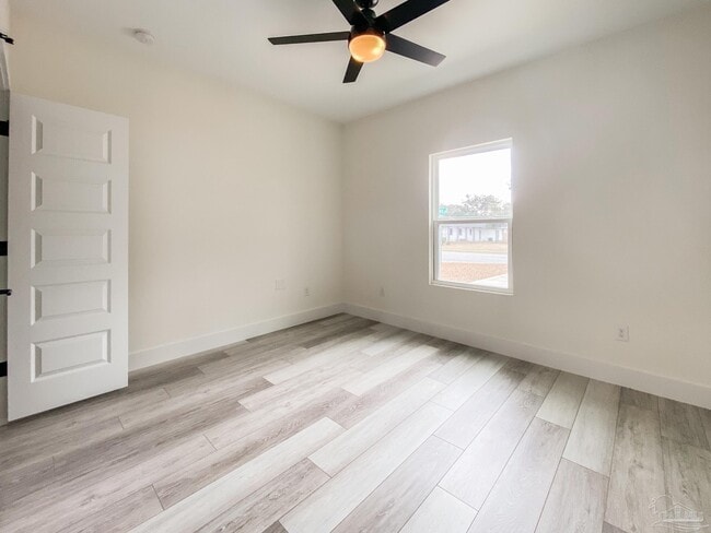 Foto del edificio - 440 Hancock Ln