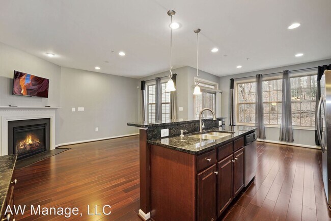 Building Photo - 3 br, 3.5 bath House - 1539 Rabbit Hollow Pl