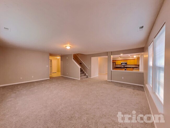 Foto del edificio - 1963 Central Park Blvd W