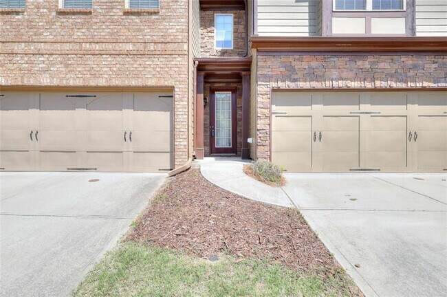 Foto del edificio - 3702 Brockenhurst Dr