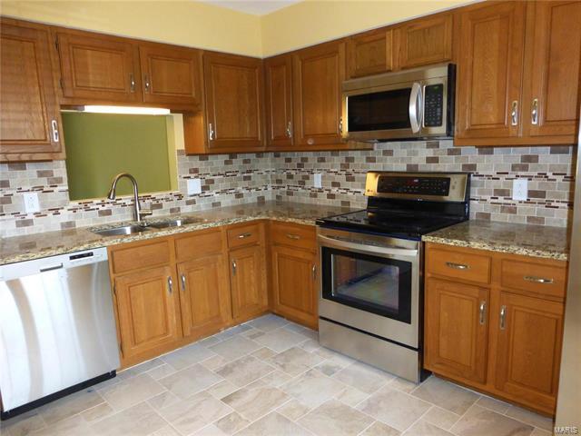 Building Photo - 563 Woodhill Estates Dr