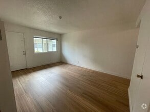 Building Photo - 6123 Montecito Blvd