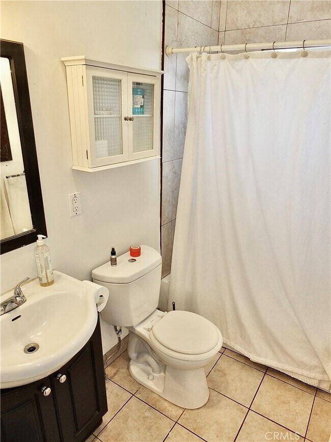 Foto del edificio - 815 W 134th St