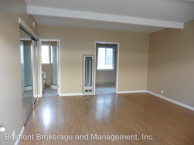 Foto del edificio - 4426 E 7TH St