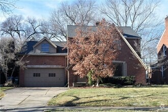 Building Photo - 21216 N Park Dr