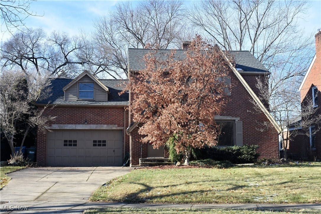 Primary Photo - 21216 N Park Dr