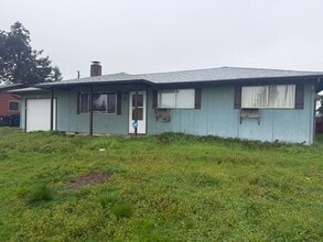 Building Photo - 5040 E St