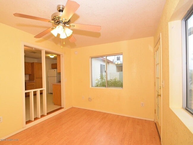 Building Photo - 113 Arrowhead Dr