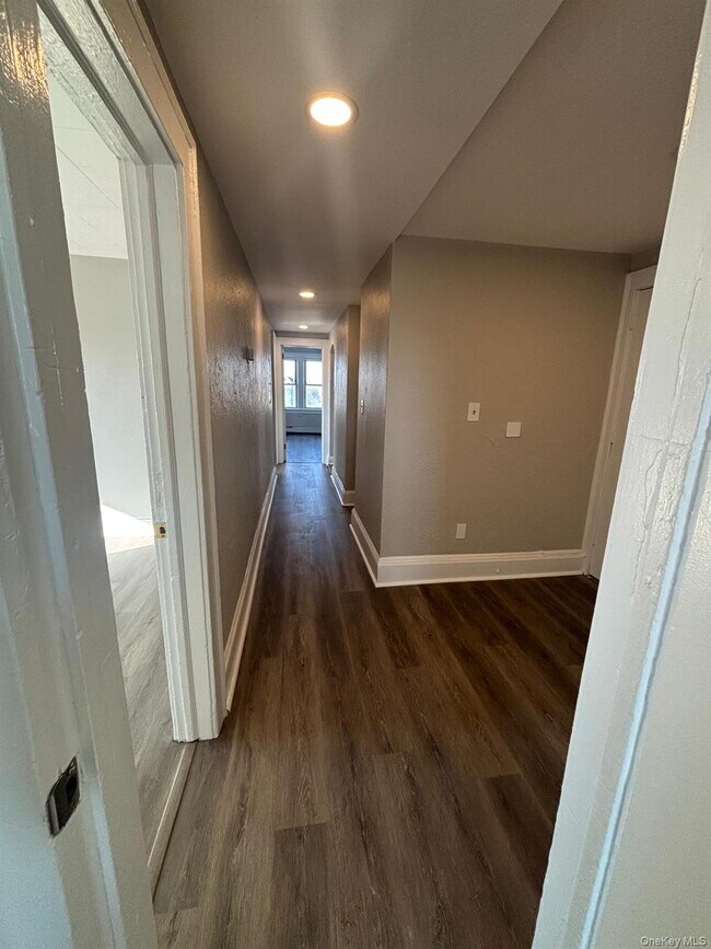 Foto del edificio - 127 E Chester St