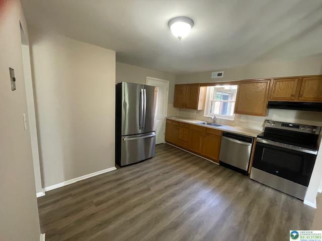 Foto del edificio - 2404 Woodstock Dr