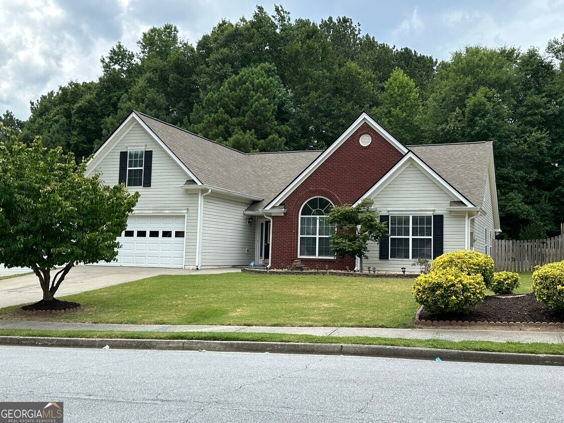 1990 Run Tr, Buford, GA 30519 House Rental in Buford, GA