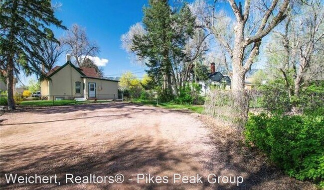 Building Photo - 3 br, 1 bath House - 536 East Uintah