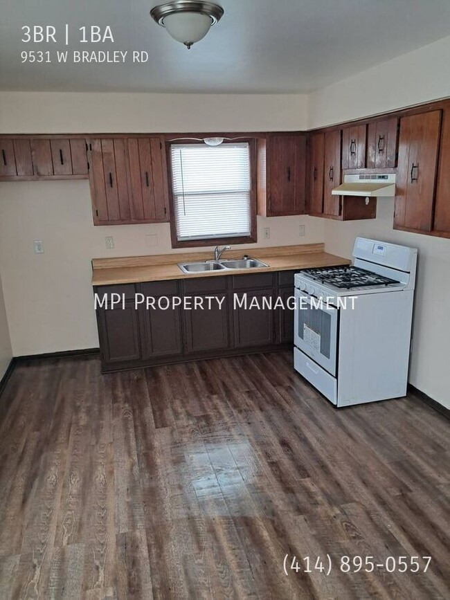 Foto del edificio - 9531 W Bradley Rd