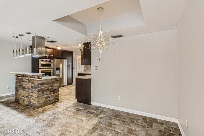 Foto del edificio - 3 br, 2 bath House - 1824 Southwood Lane