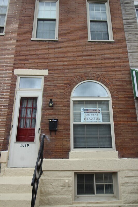 Foto del edificio - 1819 Jackson St