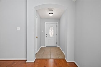 Building Photo - 3218 Spring Flower Ln