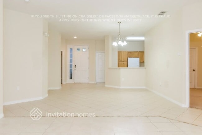 Building Photo - 1934 Magical Ln