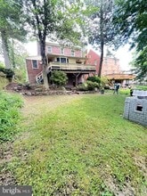 Building Photo - 812 Woodside Pkwy