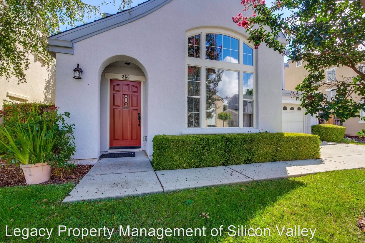 Primary Photo - 3 br, 2.5 bath House - 366 Pescadero Terrace