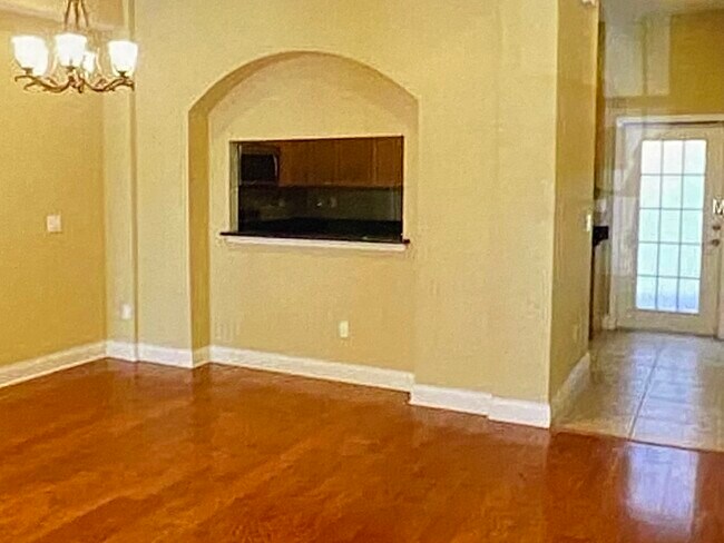 Foto del edificio - 5506 Liberty Plain Cir