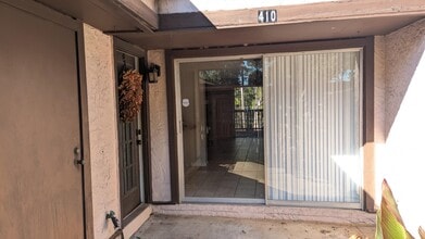 Building Photo - 410 Westwood Dr