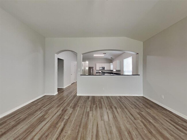 Foto del edificio - 6733 River Ridge Ln