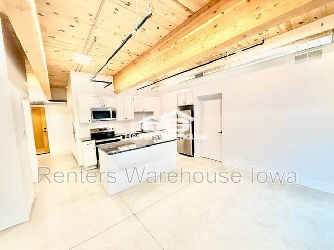 Foto del edificio - 2701 Ingersoll Ave
