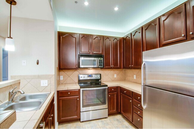 Foto del edificio - 2133 Krisron Rd