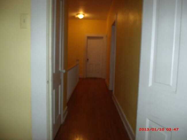 Foto del edificio - 701 runnion ave