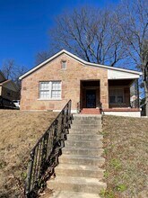 Building Photo - 764 Dunn Ave