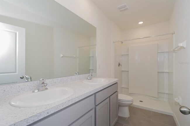 Foto del edificio - 2894 Peony Pr Ln