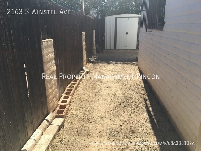 Building Photo - 2163 S Winstel Ave