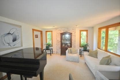 Building Photo - 254 Water Mill Towd Rd