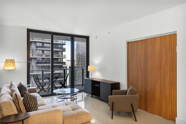 Foto del edificio - 1010 Brickell Ave