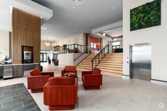 Interior Photo - Eleven33
