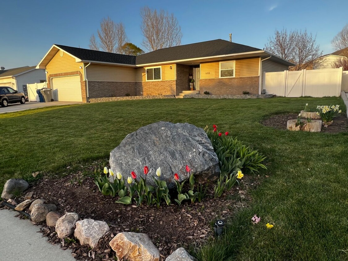 608 N 500 W, Santaquin, UT 84655 House Rental in Santaquin, UT