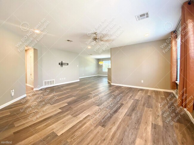 Foto del edificio - 4 br, 2 bath House - 437 Dandelion Loop