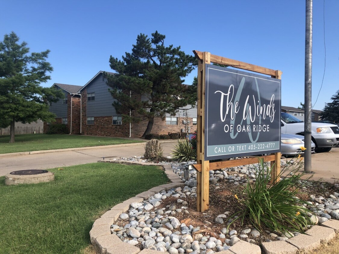 Winds of Oak Ridge Apartments 201 E Almar Dr Chickasha, OK