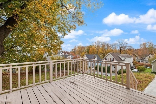 Foto del edificio - 10 Minthorne St