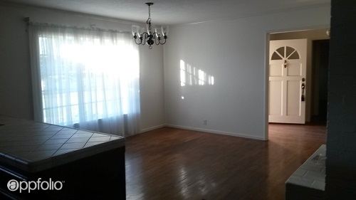 Building Photo - 173 N Park Dr