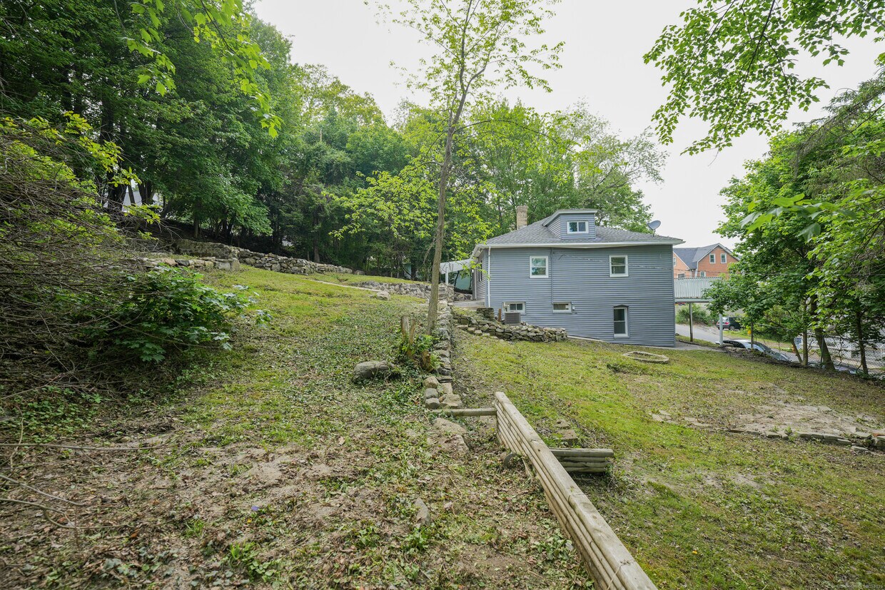 Foto principal - 59 Fairfax St