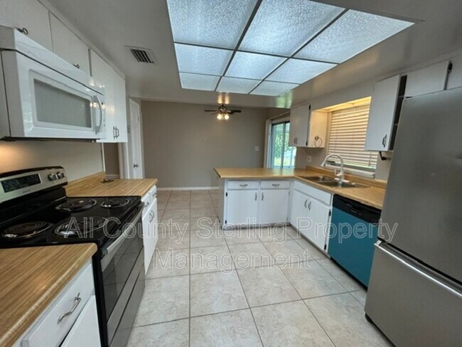 Foto del edificio - 108 Dellwood Dr