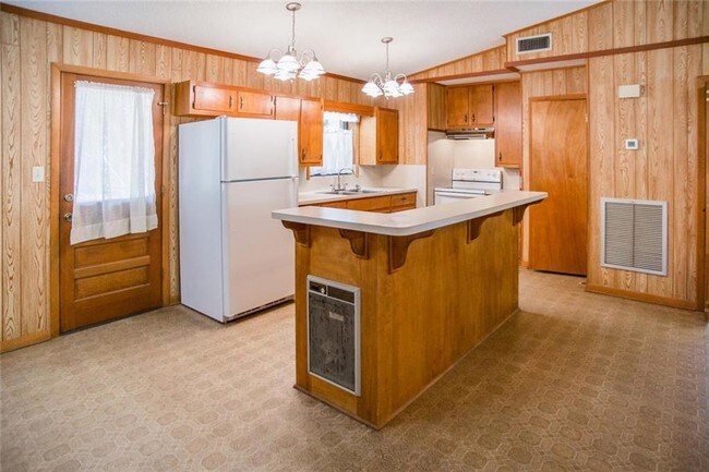 Building Photo - 111 Mill Race Ln
