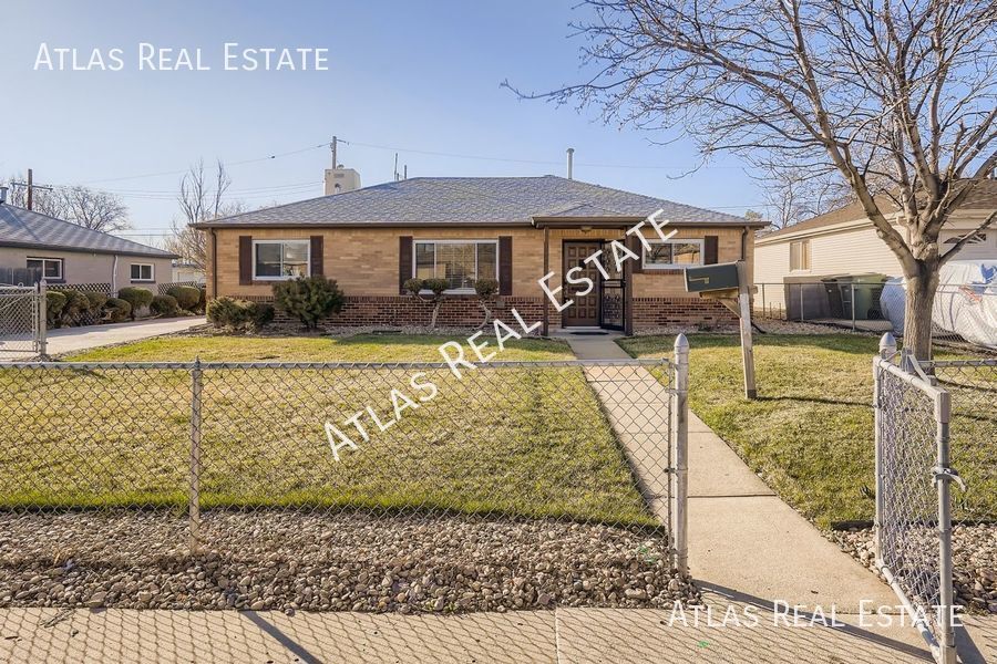 Foto principal - 3 bed 2 bath home in Thornton